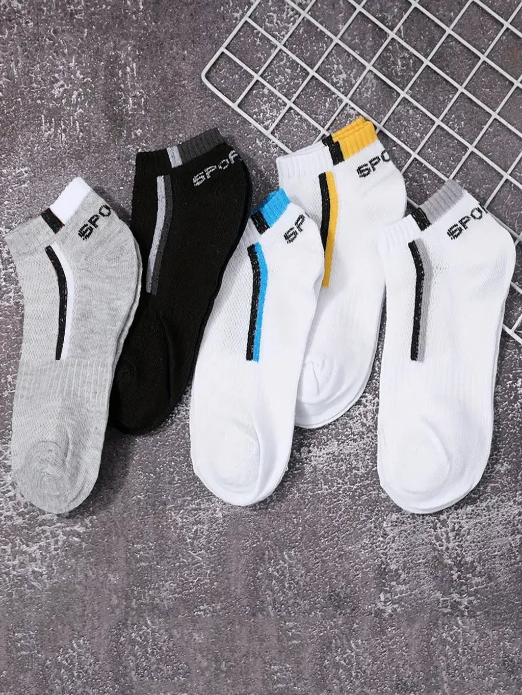 30 Pairs Men’s Ankle Socks – Breathable Mesh, Color-Block Athletic & Casual Low-Cut Socks