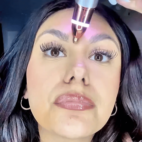 LumiBrow™ Portable Eyebrow Trimmer